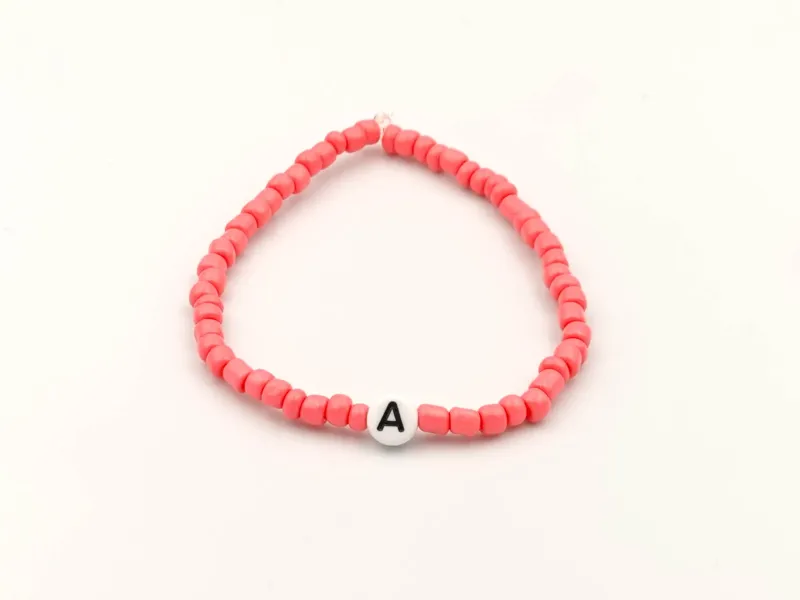 Betoverende Koraal Armband by AG Sieraden